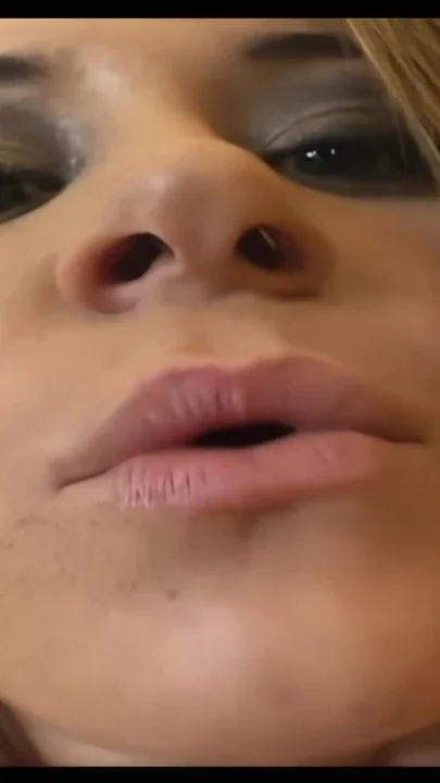 Nympho Cock Sucking Sweetheart Savannah POV