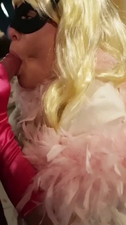 Teen get anal fucked on Dutch carnaval