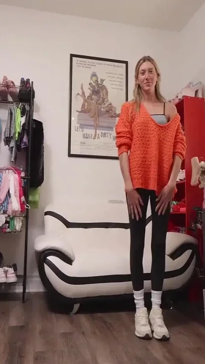 Bts - Addison Playful and Sensual Photoshoot