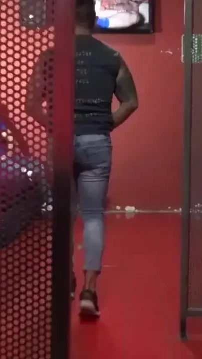 Valentino Sisto fucked bareback by Martin Maza