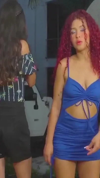we stop the car to fuck me with dildo GGmansion