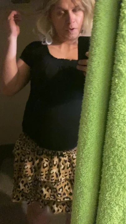 Blonde sissy Cd looks in mirror and satisfy