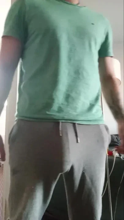 Play with my big dick in pants