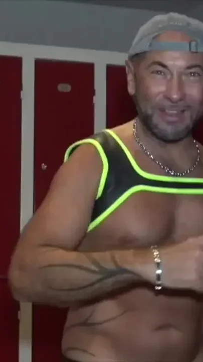 Sexy discreet young guy fucked raw in a sauna by Vlad Castle