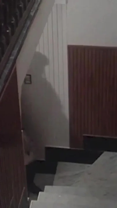 Orgy in the Villa These Sluts Want to Please Everyone