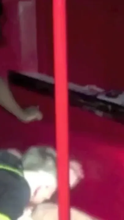 RomanTik fucked by 2 top in cruising in Paris
