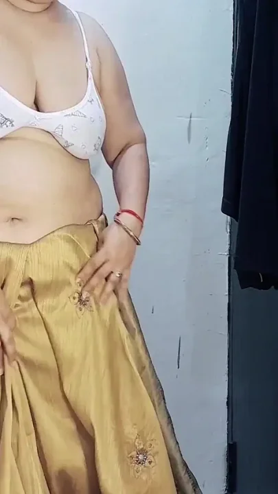 House Maid Fuck Hard by His Owner in Hindi