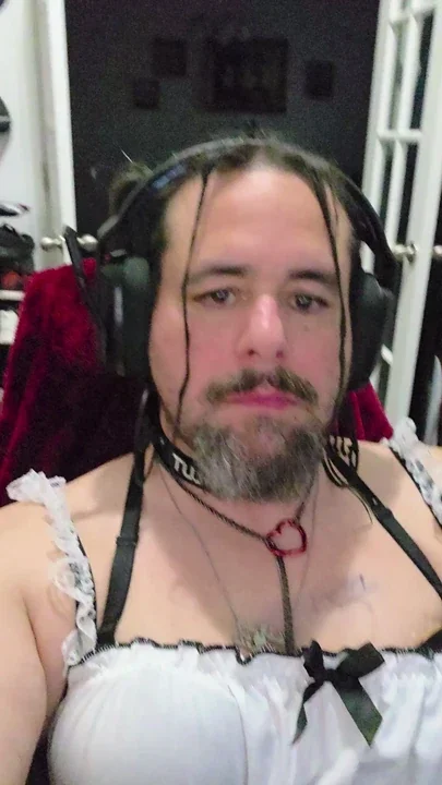 I am not a man I am a sissy