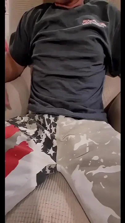 Massive Cock Massive Cumshots