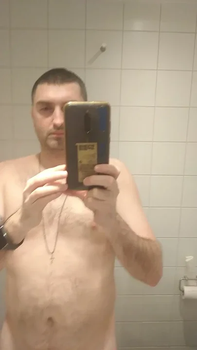 Dear women I show myself to you