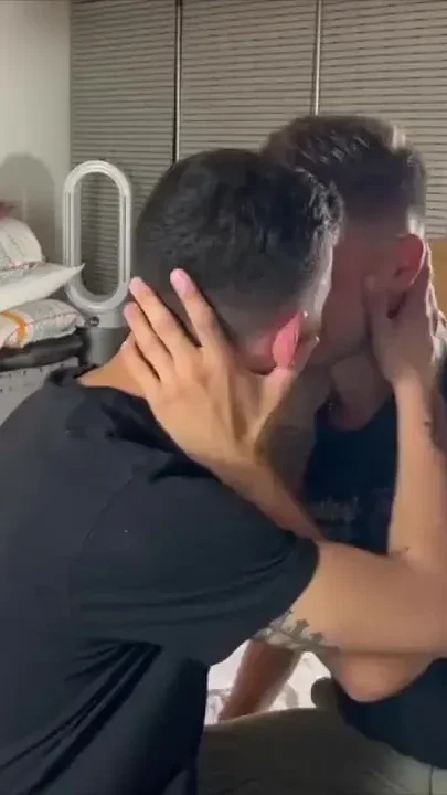 The french twink Thomas Prani fucked raw by Arab top