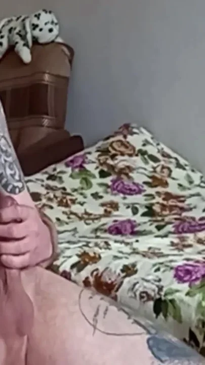 Fat woman gets sitting on my dick
