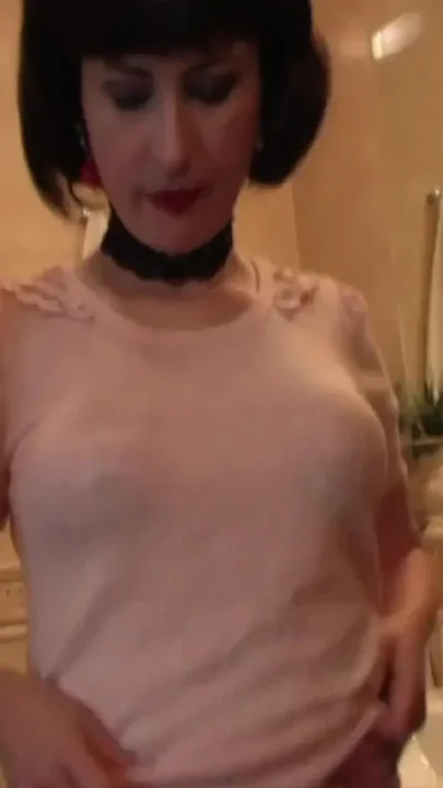 Cum Play in Nylon Stockings
