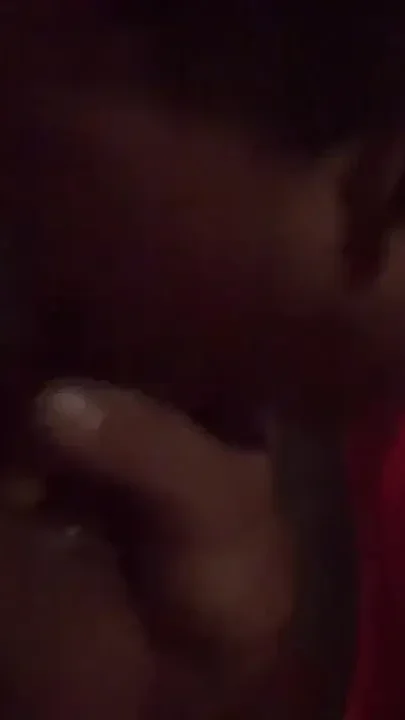 Blowjob session for guys in the discrete backroom