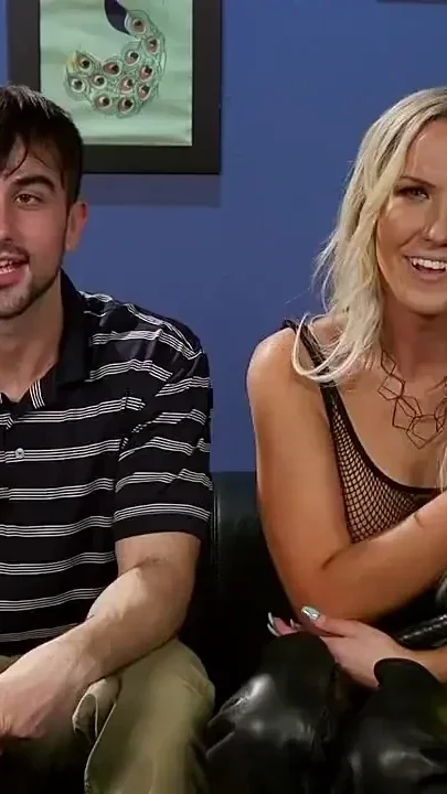 Hang Ups & Hook Ups Kayleigh Coxx Calls up Mason Lear