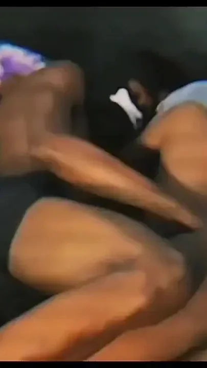He Couldn't Resist His Urge for Dat Ass