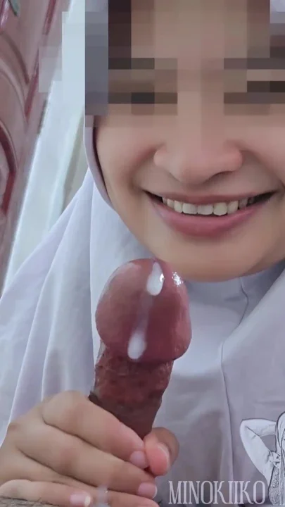 Asian Hijab Girl Shocked to See A Morning Wood From Her Step Brother - Minokiiko Clip 2