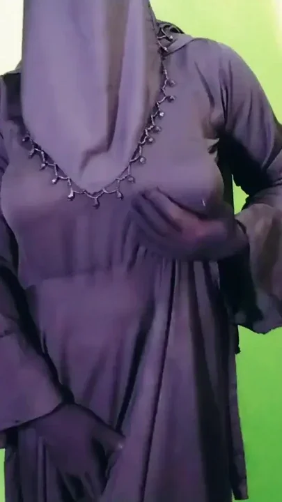 Hijabi women fuck with doctor Clip 3