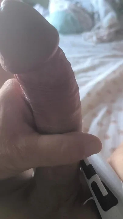I need someone now to make me cum I fuck you with my huge cock Come and try it