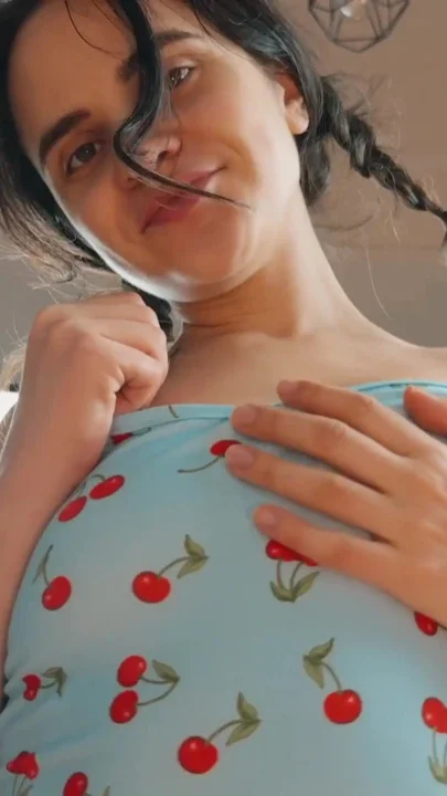 Stepbro Distracted My Genshin Game With His Cum Clip 1