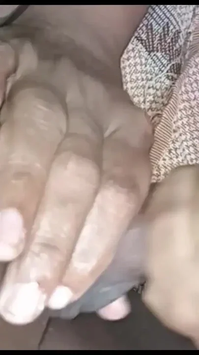 The guy who came to the spa gave pleasure by taking him to the bedroom Clip 2