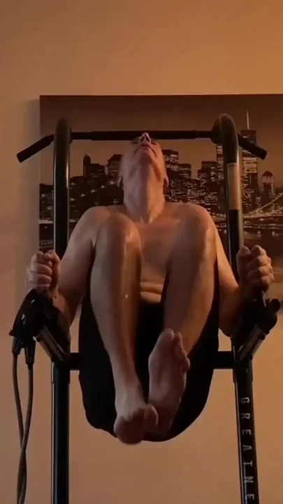 Finished the Set and Jerked off