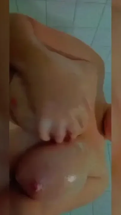 Bath with me and let's fuck