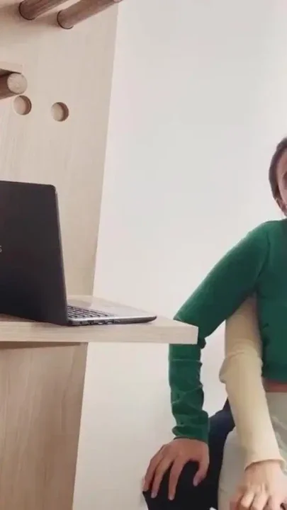 I follow my lesbian ex in her new apartment Clip 1