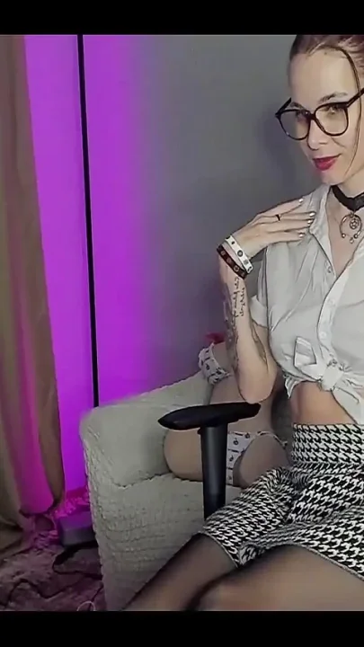 Teasing My Pussy