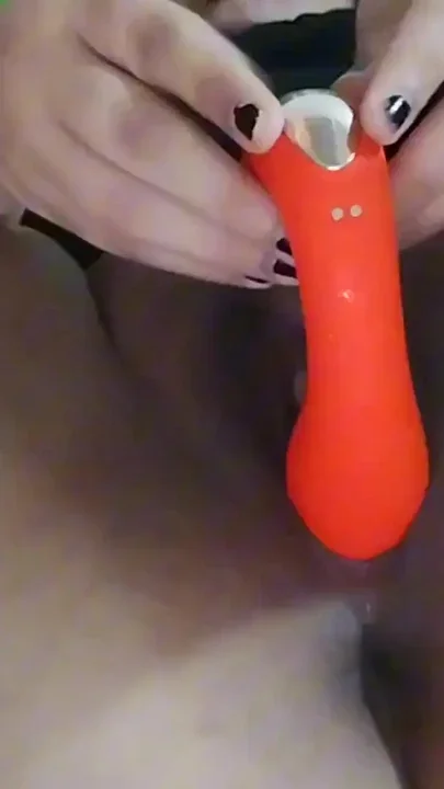 Sexy chubby latina talking dirty JOI my first video I give instructions to men