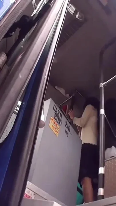 Crowded Bus Temptation - Surrounded by Married Women Who Turn the Tables on Him - Part2