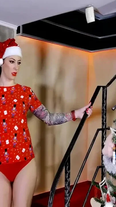 Sucking and Fucking Santa