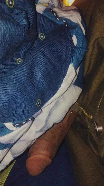 I fucking my pillow