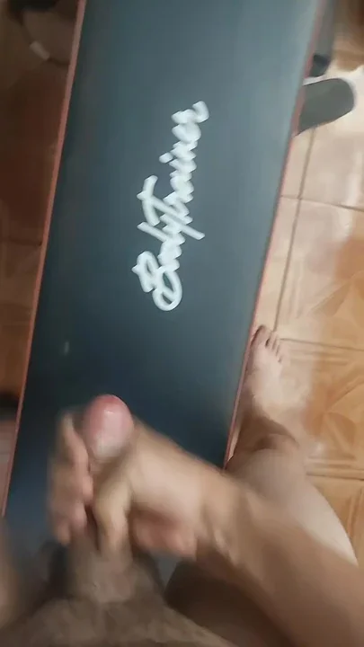 I love to ejaculate