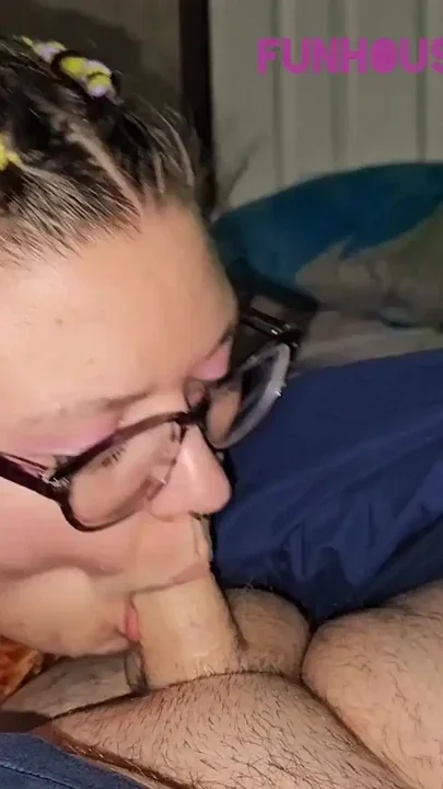 Blowjob after work drain his balls and swallow all his load Clip 1