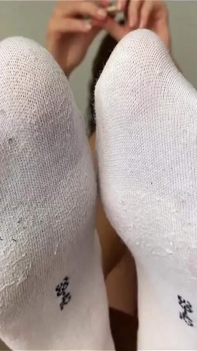 Step Brother Please Keep Licking My Feet I Let You Cum on It