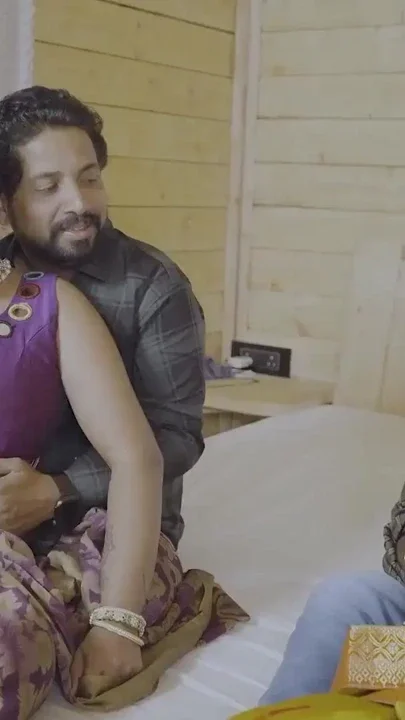 TWO STEP BROTHERS SWAPPING THEIR WIFES REGULARLY FOR ENJOYING HARDCORE GROUP SEX Clip 2