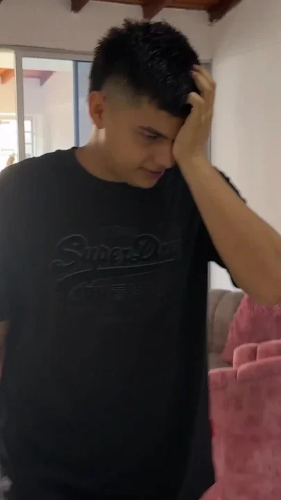 I Ask My Sexy Big Ass Stepsister for Help with a Ngrime That I Have in My Eye as