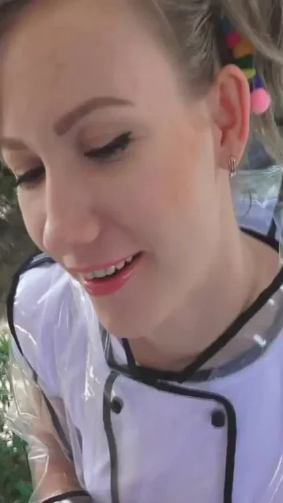 Naughty college girl gives a deep blowjob