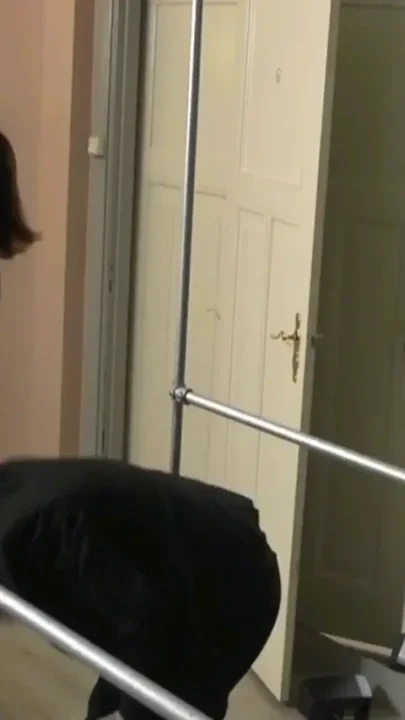 Meliss and Zoë Get Spanking