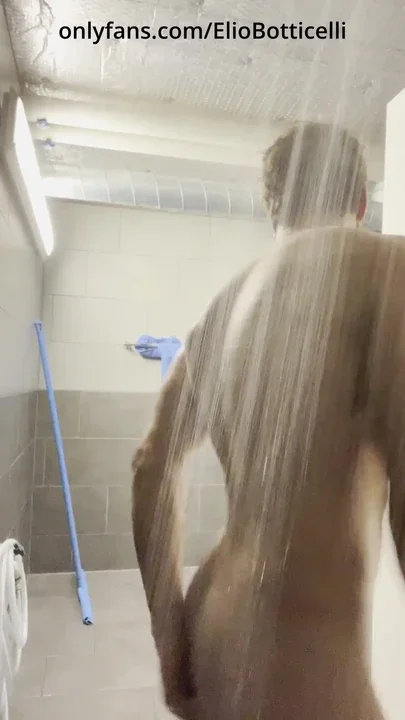 I go caught masturbating in the public shower Clip 1