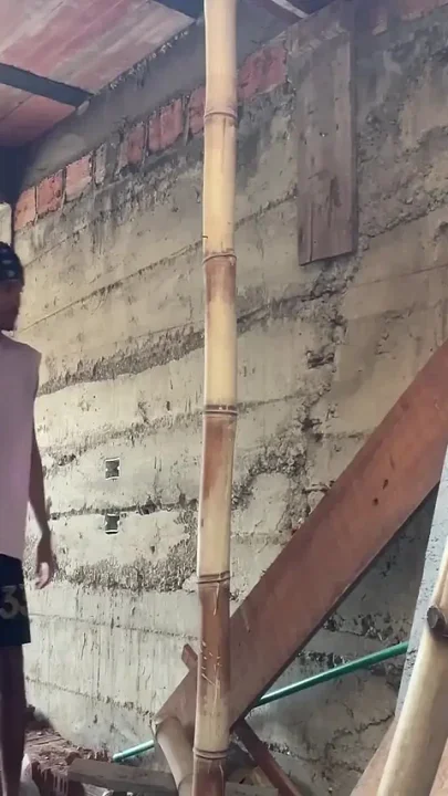 I Went for a Walk and Ended up Masturbating in an Abandoned House