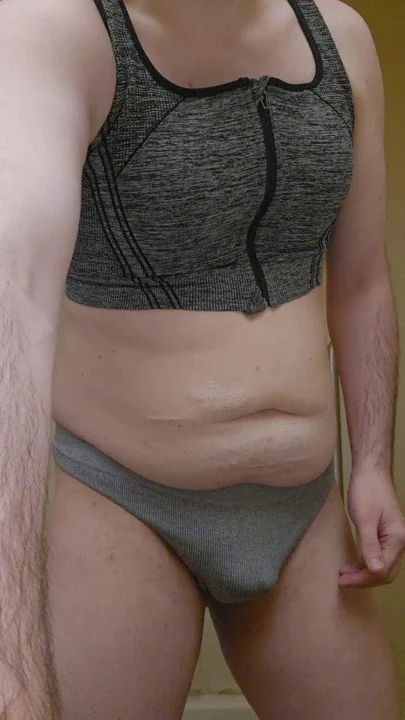 I'm so horny right now