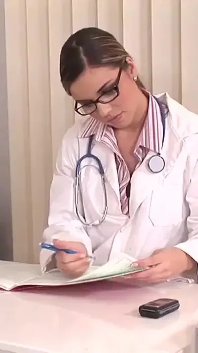 Lesbian Doctor Gets Excited Visiting a Teen in College Uniform