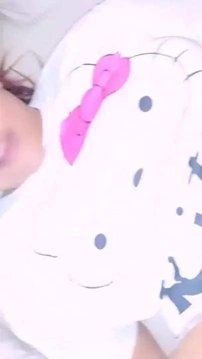 Gina's pussy breakfast Clip 2