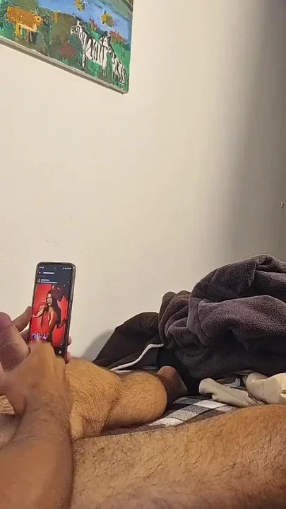 I Catch My Stepbrother Masturbating with My Photo so I Fulfill His Fantasy of Fucking Me