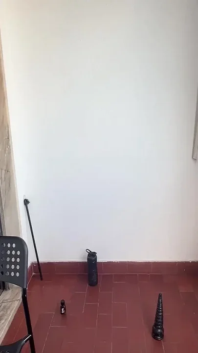 The Master Stretches the Submissive's Ass and Uses Her as a Urinal
