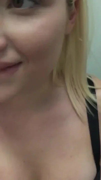 VIP4K Hardcore sex after fucking in the train station WC Clip 2