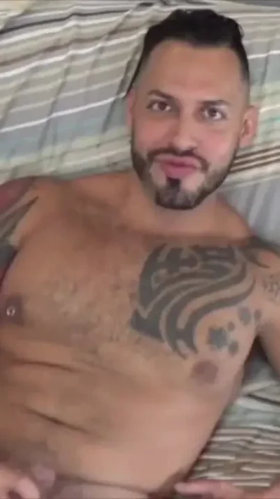 Fucked bareback and creampied by VIktor Rom