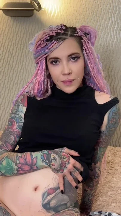 All eyes on my tits now